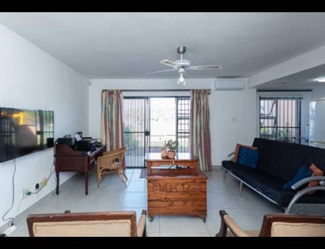 2 BEDROOM COMPLEX FOR SALE IN MEER EN SEE